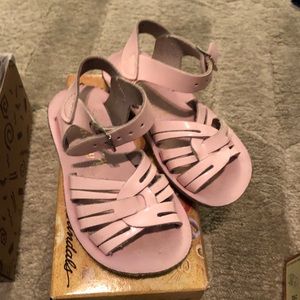 Pink sun San sandals size 7